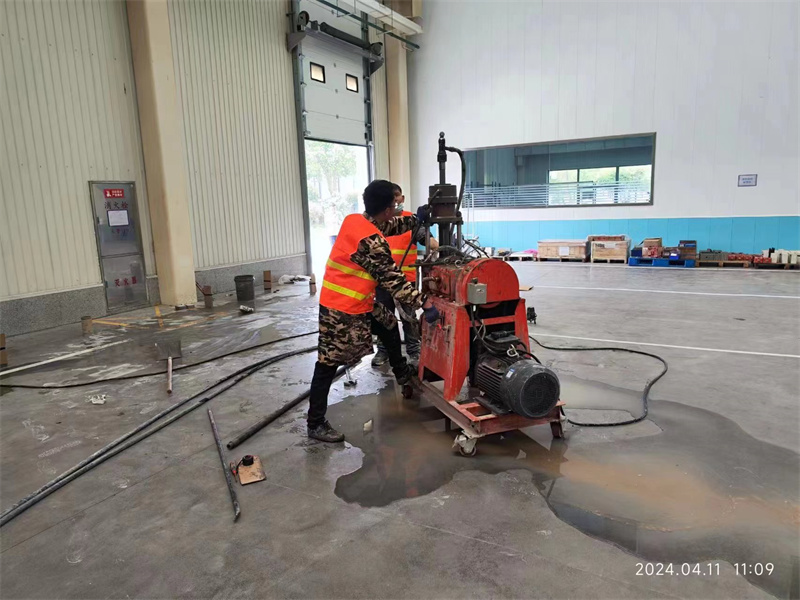 四平厂房地面下沉塌陷注浆加固施工